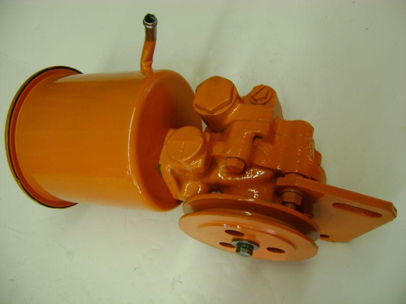 Sell IH Case Tractor Power Steering Pump in Midlothian, Texas, US, for