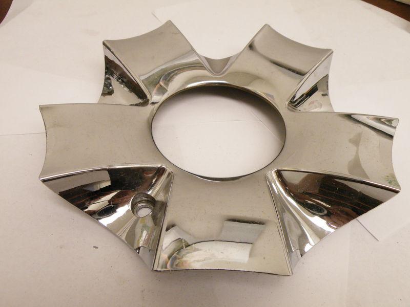 (1) platinum ultra arelli 145-100c used chrome wheel hub cover center cap