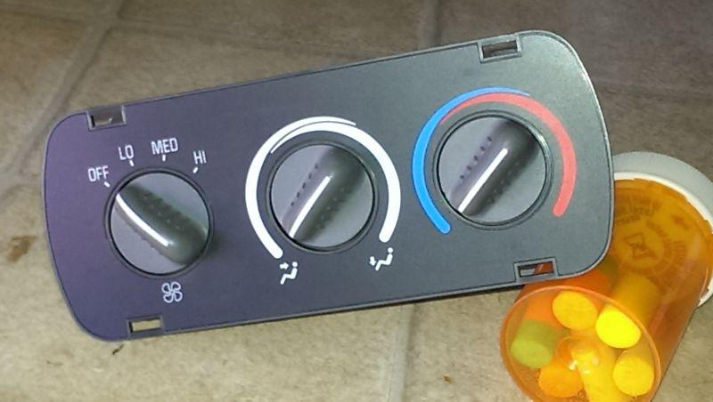Rear a/c, heater control panel for chevy/gmc suburbans/tahoes
