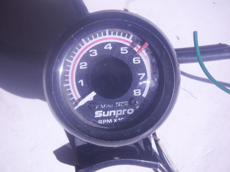 Sunpro mini tachometer/8k/red line & shift indicator/black case/column mount