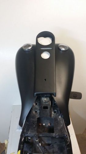 Harley extended tank shrouds and dash panel  bagger 97-07 roadking