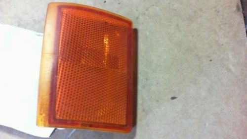 88 89 90 91 92 93 chevy 1500 pickup l. corner/park light
