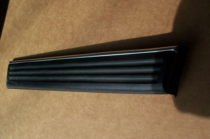 1991 lincoln mark vii  black special edition exterior  trim moulding, nice !!!