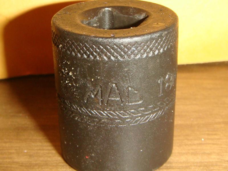Used mac tools short impact socket 3/8" drive 18mm xpg618mm