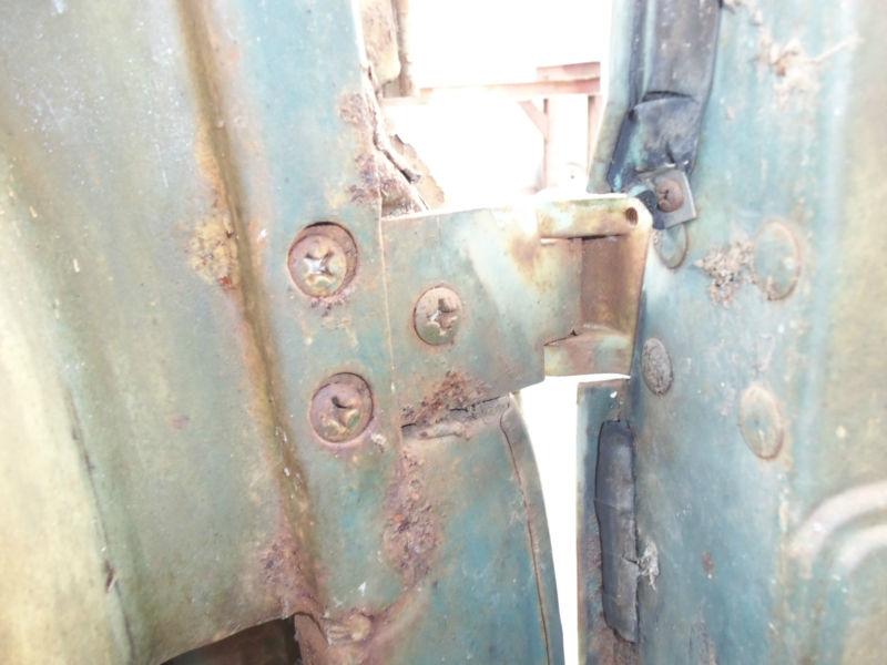 48 49 50 51 52 ford pickup truck right front upper top door hinge