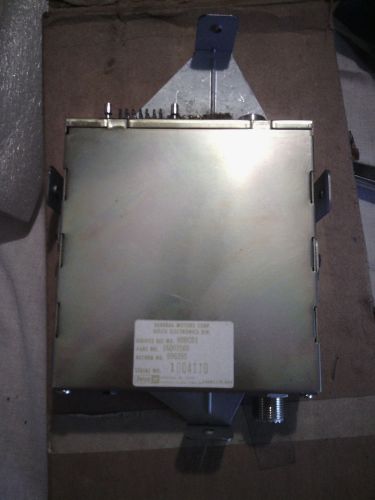 Nos corvette-olds-buick-cadilac cb transceiver 16003560 1st design