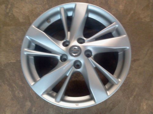 17" factory alloy rim  -  nissan altima  /  2013  2014  2015  /  with center cap