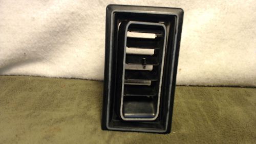 1984 dodge d100 truck heater air conditioning vent 4162095    47676 &#034;nice&#034; mopar