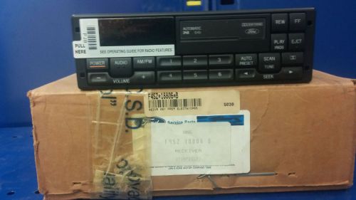 94-96 ford thunderbird radio recievor