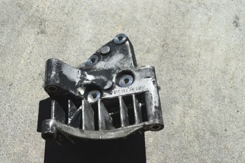 Mercedes-benz support alternator -  (617-155-05-35) om 617