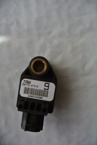 2006-2009 toyota  avalon genuine front  srs crash impact sensor  # 89173-07010