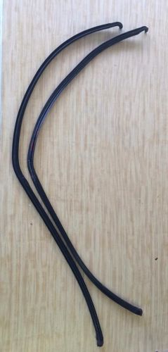 1986 chrysler conquest / mitsubishi starion door seals    free shipping