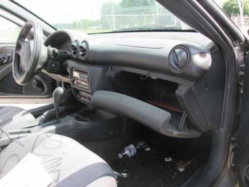 Passenger right air bag square connector fits 04-05 cavalier 248821