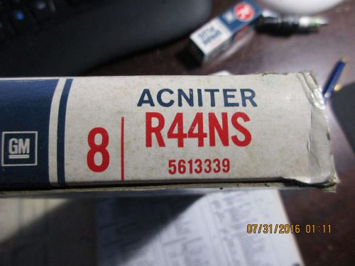 Ac acniter r44ns spark plug 5613339 gm box of 8 green ring vintage nos firebird