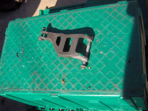 1988 chevy corvette alternator bracket