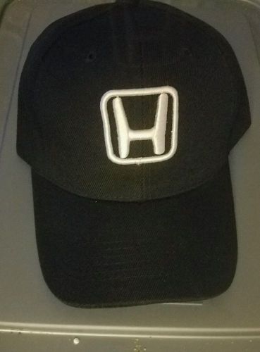 Honda hat
