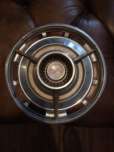 1963 chevrolet impala ss 1963-1964 nova ss 1968 camaro ss 14&#034; hubcap