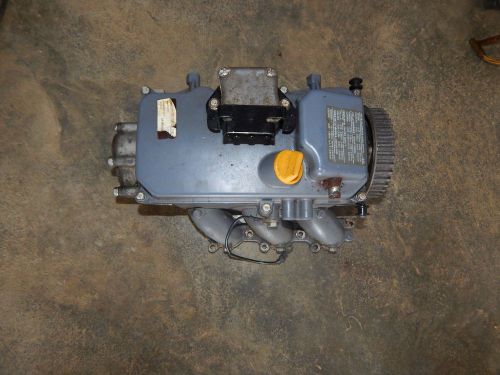 Yamaha f40bet complete head, fuel pump, oil pump. as pictured