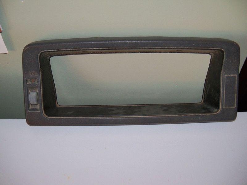 Mazda b2600i b2200 b2000 gauge cluster bezel 86-93