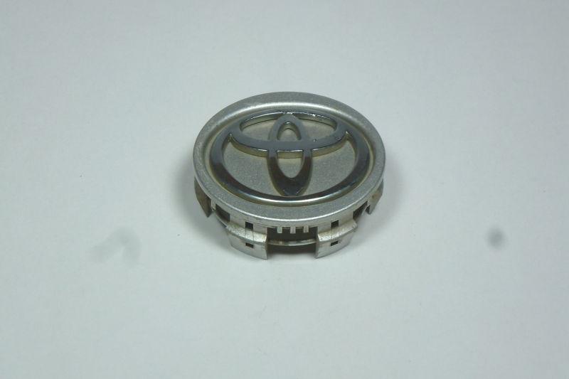 Purchase 00 07 TOYOTA CAMRY AVALON SIENNA OEM WHEEL CENTER CAP (42603