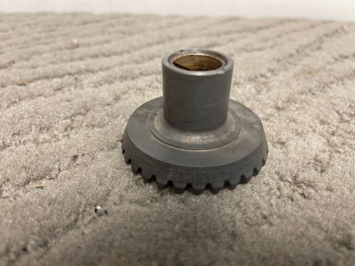 1985 Johnson Evinrude Outboard Boat Motor 9.9hp Lower Unit Gear Set & Prop Shaft, US $59.99, image 3