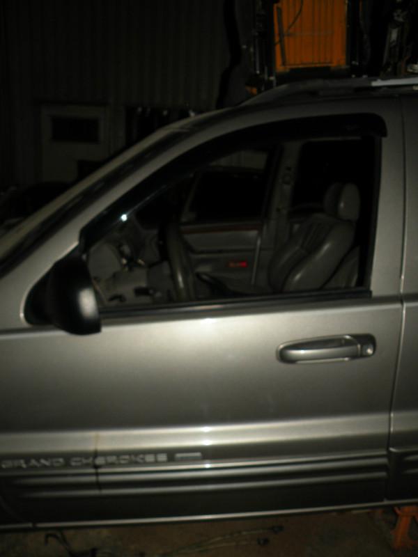 #3095 1999-2004 JEEP GRAND CHEROKEE LEFT FRONT DOOR ASSEMBLY OEM PAINT PS4, US $249.99, image 2