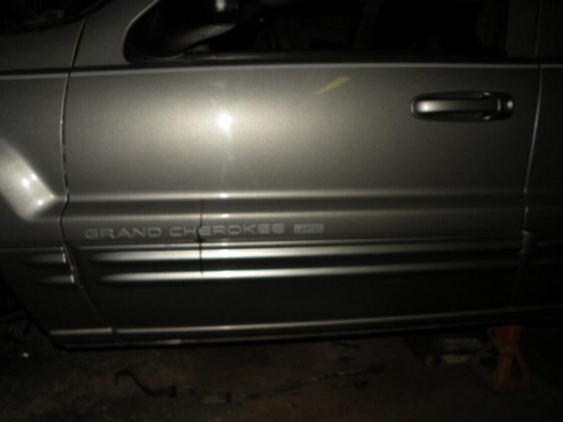 #3095 1999-2004 JEEP GRAND CHEROKEE LEFT FRONT DOOR ASSEMBLY OEM PAINT PS4, US $249.99, image 4