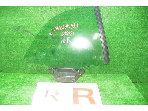 Volvo 70 series 2003 right side glass [0113750]