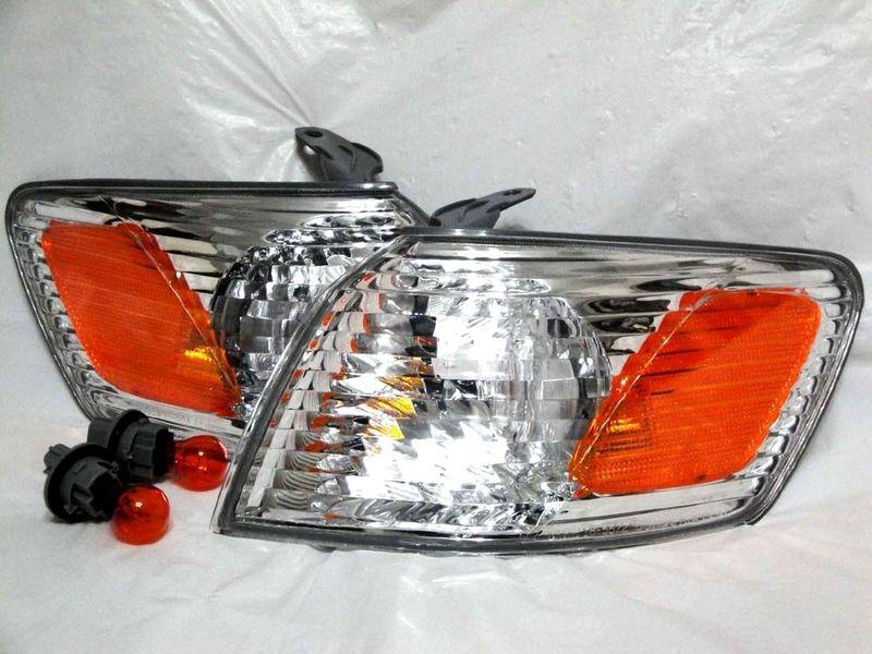 Purchase TOYOTA 00 01 CAMRY Corner Turn Signal Parking Light Lamp W/2