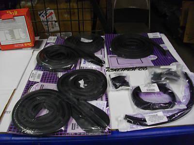 66 67 dodge charger 2dr htp 31pc weatherstrip seal kit