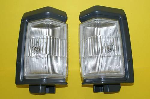 Nissan pathfinder terrano corner lights 1987-1995 pair