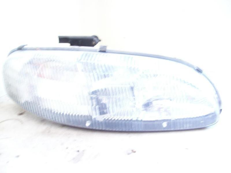 95 96 97 98 99 00 01 chevrolet chevy lumina monte carlo right headlight 45312