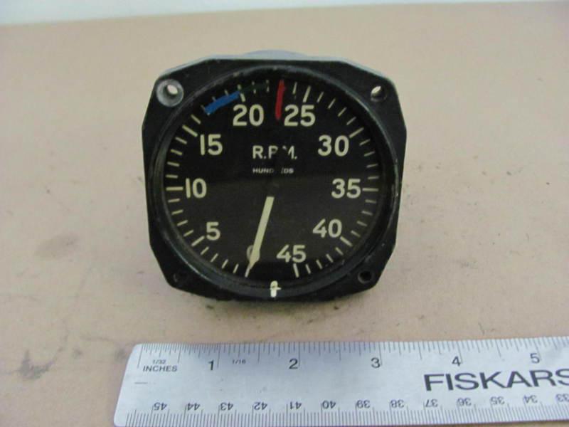 North american t-6 "texan"  rpm indicator