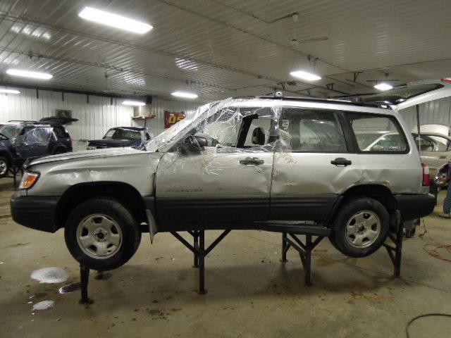 2002 subaru forester inner trunk tail light lamp left