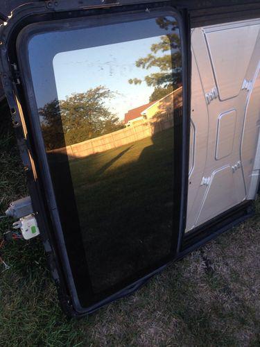 Volvo 960 sun roof glass