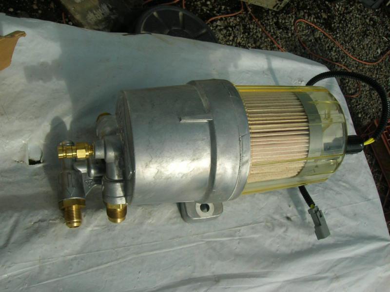 K37-1002-1018 racor fuel filter head assembly kenworth ( 1) no reserve peterbilt