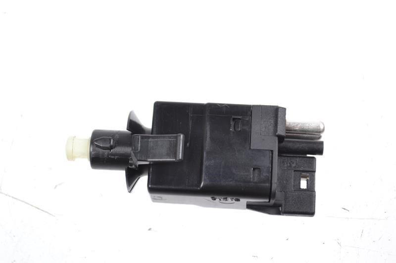 OEM Mercedes W140 S320 W210 E320 92-99 Brake Pedal Light Switch 0015450109 14859, US $8.99, image 3