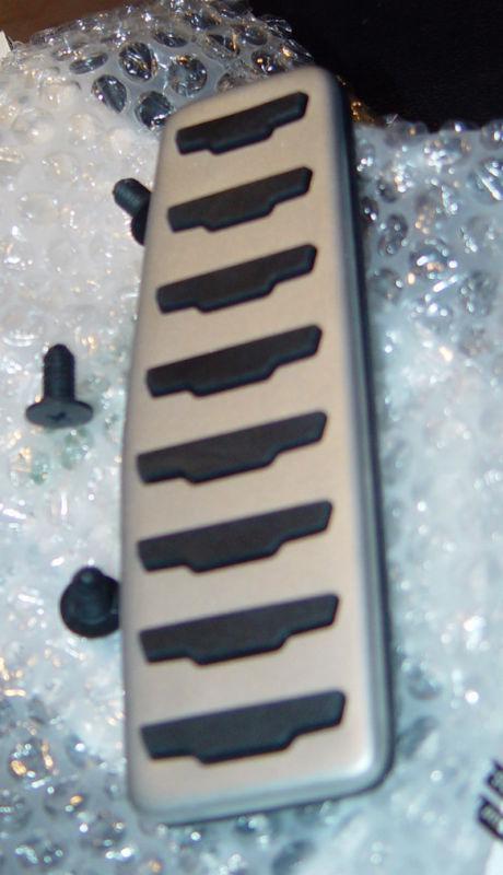 Land rover brand range rover evoque stainless steel footrest pedal oem genuine