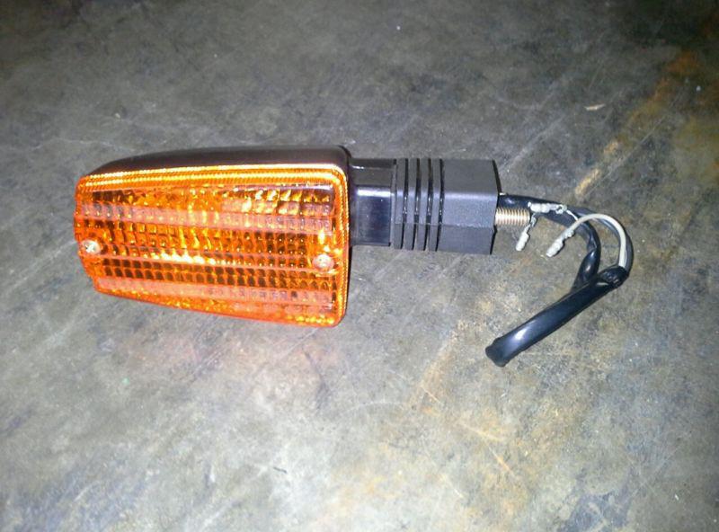 Front turn signal '83-'86 suzuki part #35601-49511