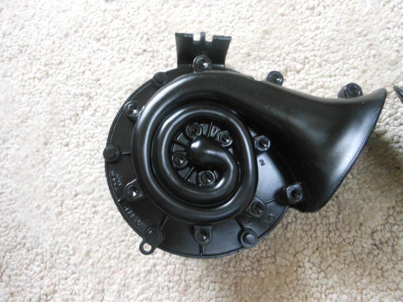 1961 - 1967 Coronet Polara 330 Max Wedge Hemi HI LO Sparton Horns Model SA 1966, US $79.00, image 2