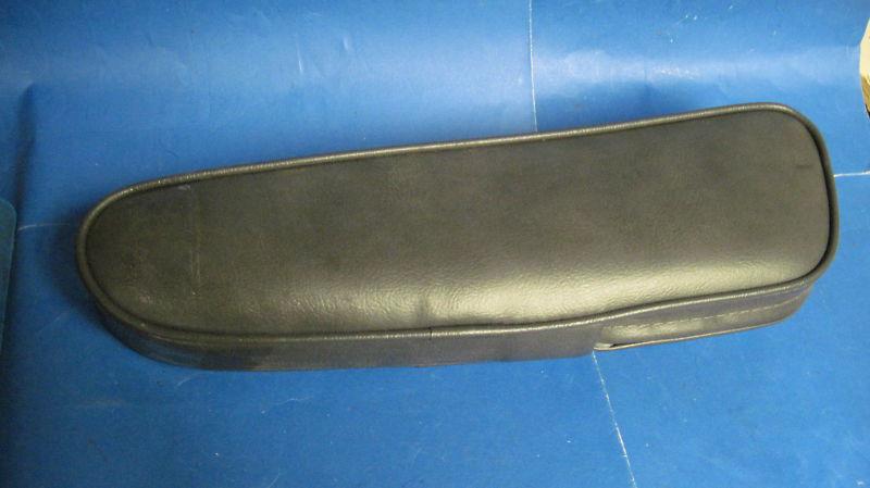 MOPAR ARMREST .N.O.S.84-86 VOYAGER+TOWN+COUNTRY VANS PASS+REAR SEAT ARMREST, US $38.99, image 2