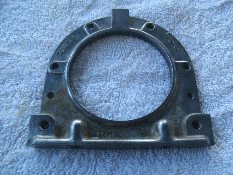 Triumph tr7 rear crank seal housing