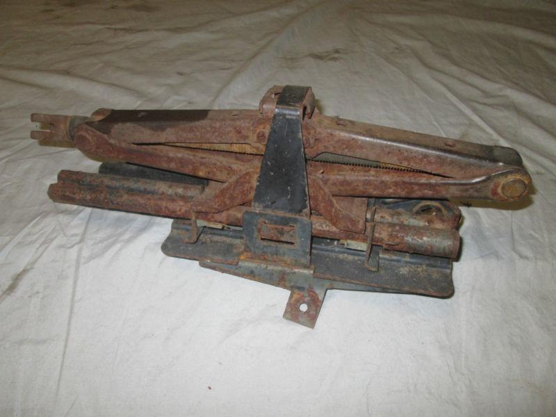 Buy Jeep Wrangler YJ 19911995 factory Fender Jack assembly with tools