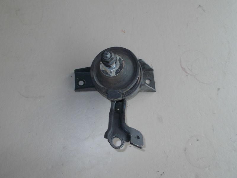 2005 hyundai used engine mounting 21812-2d000