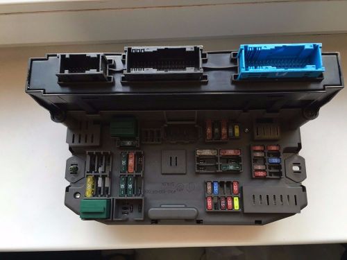 Genuine bmw x5 e70 x6 e71 fuse box 518967010c 697638402 6114