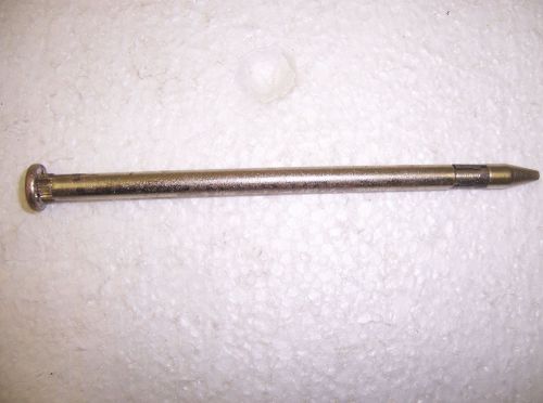 Tailgate hinge pin  good 1978 -1987 el camino ud1300