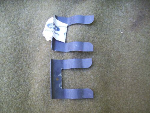 Pair nos ford door lock cylinder retainer clip c7az-6243629-a mustang cougar