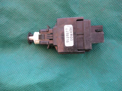 Oem volvo 850 940 960 v90 s90 c70 s40 s70 v70xc brake light switch stop light