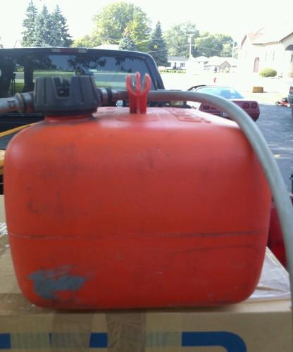 MERCURY QUICKSILVER 6.6 GAL MARINE BOAT FUEL / GAS TANK W/ GAUGE, US $69.99, image 5