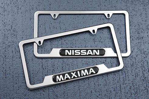 Nissan 999mbmv000 license plate frame